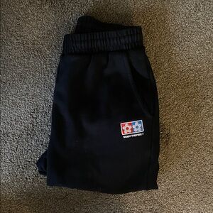 Vandy The Pink black sweats